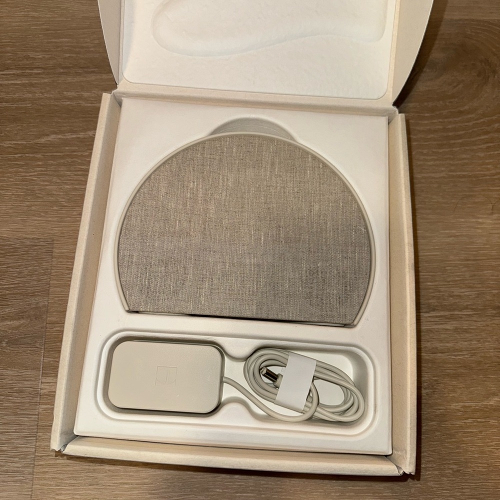 NEW Hatch Restore 3 Alarm Clock
